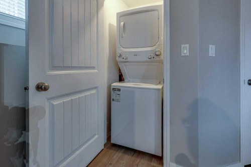 99 Iverson Close, Red Deer, AB 