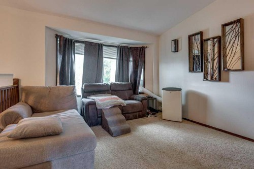 99 Iverson Close, Red Deer, AB 