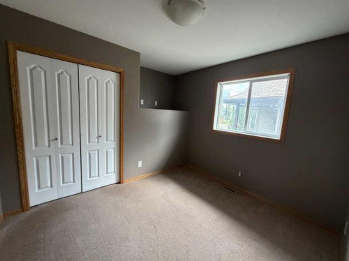 157 Oswald Close, Red Deer, AB 