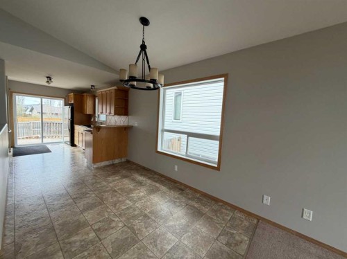 157 Oswald Close, Red Deer, AB 