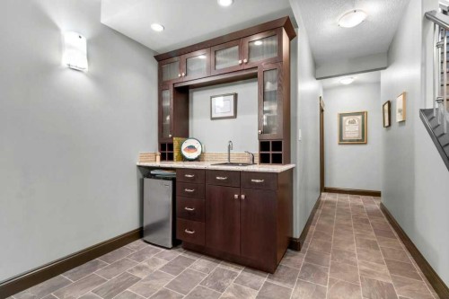 7 Michener Boulevard, Red Deer, AB 