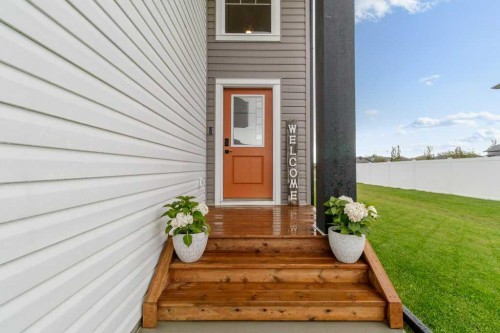 58 Bardwell Way, Sylvan Lake, AB 