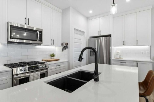 58 Bardwell Way, Sylvan Lake, AB 