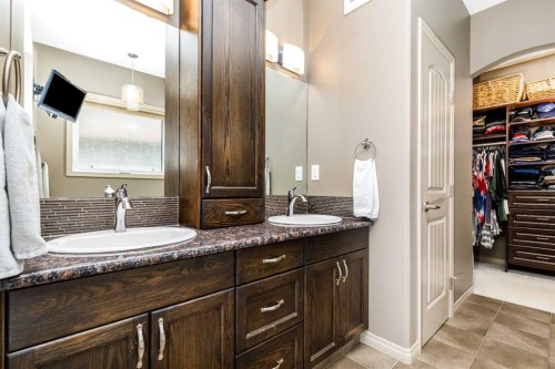 175 Voisin Close, Red Deer, AB 