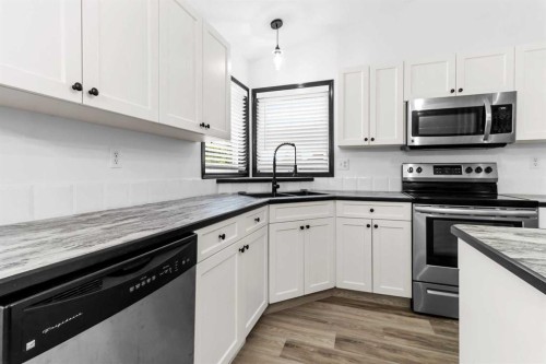 61 Premiere Crescent, Blackfalds, AB 