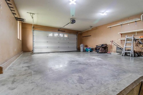 61 Premiere Crescent, Blackfalds, AB 