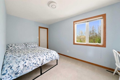 40 Owens Close, Red Deer, AB 