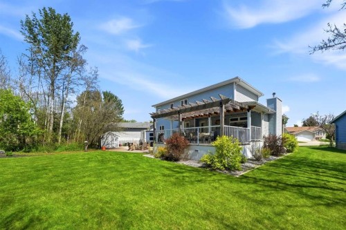 40 Owens Close, Red Deer, AB 