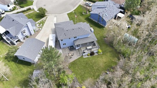 40 Owens Close, Red Deer, AB 