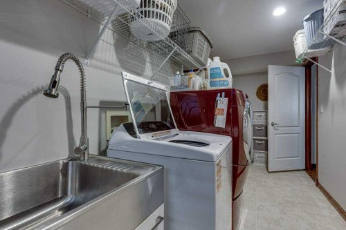 123 Ammeter Close, Red Deer, AB 