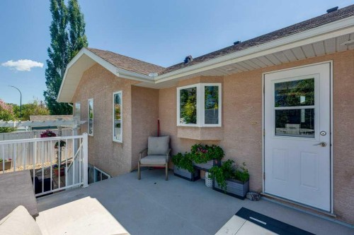 123 Ammeter Close, Red Deer, AB 