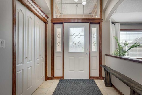 123 Ammeter Close, Red Deer, AB 