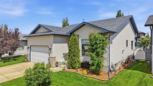 27 Ruttan, Red Deer, AB 
