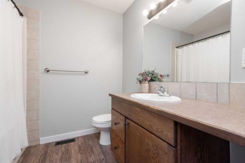 125 Winston Place, Blackfalds, AB 