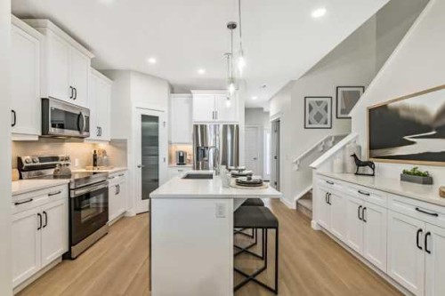 1324 Alpine Avenue Sw, Calgary, AB 