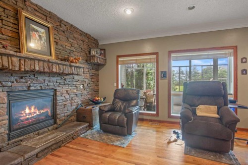 37563 Range Road 272, Rural Red Deer County, AB 