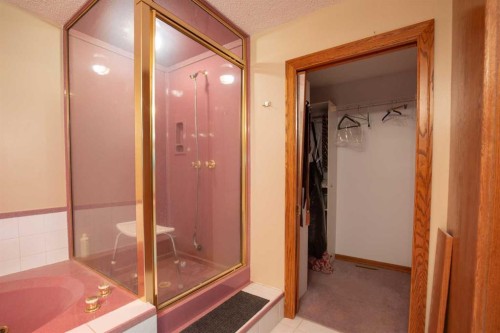 37563 Range Road 272, Rural Red Deer County, AB 