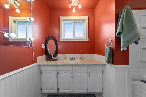 106 Martin Avenue, Bittern Lake, AB 