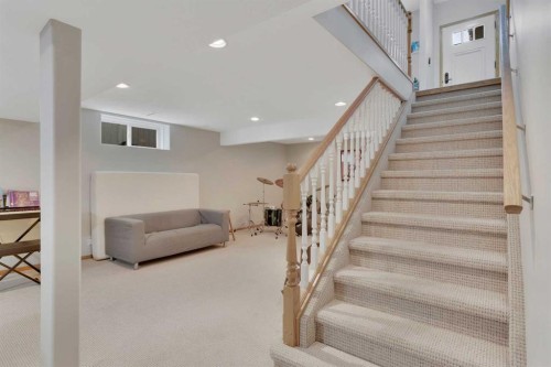 7 Logan Close, Red Deer, AB 