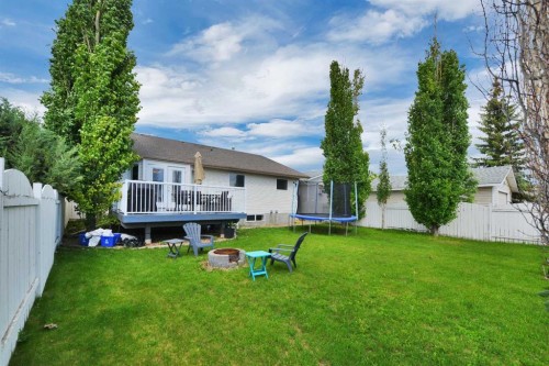7 Logan Close, Red Deer, AB 
