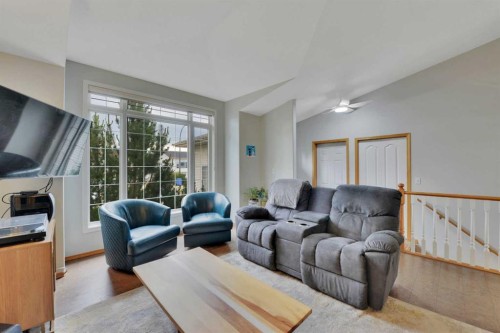 7 Logan Close, Red Deer, AB 