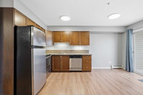 310-3 Broadway Rise, Sylvan Lake, AB 