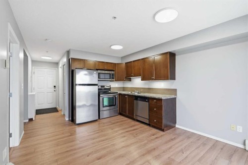 310-3 Broadway Rise, Sylvan Lake, AB 