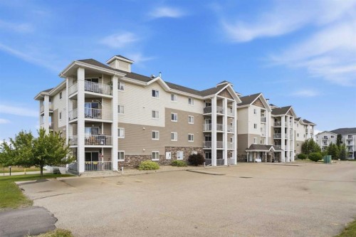 310-3 Broadway Rise  Sylvan Lake, AB T4S 0G9