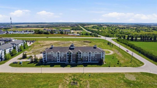 310-3 Broadway Rise, Sylvan Lake, AB 