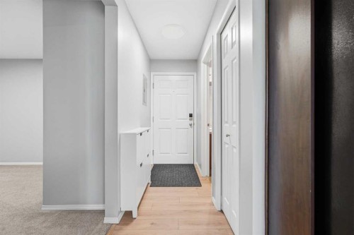 310-3 Broadway Rise, Sylvan Lake, AB 