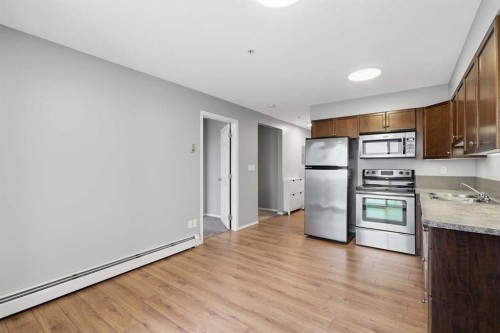 310-3 Broadway Rise, Sylvan Lake, AB 