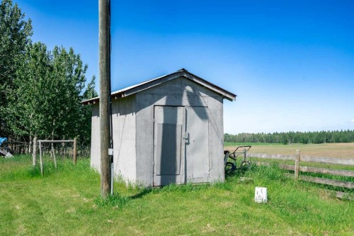 365021 Range Road 65, Caroline, AB 
