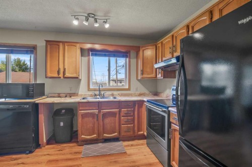 4833 49 Street, Olds, AB 