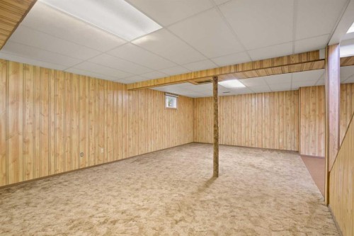 4833 49 Street, Olds, AB 