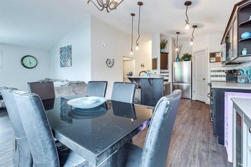 25 Caribou Crescent, Red Deer, AB 