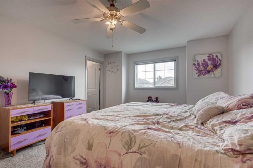25 Caribou Crescent, Red Deer, AB 