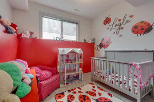 25 Caribou Crescent, Red Deer, AB 