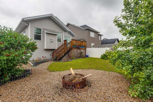 25 Caribou Crescent, Red Deer, AB 