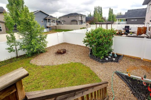 25 Caribou Crescent, Red Deer, AB 