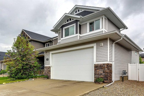 25 Caribou Crescent, Red Deer, AB 