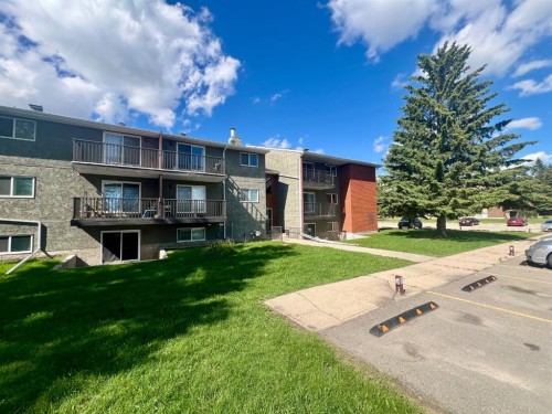207-35 Bennett Street, Red Deer, AB 