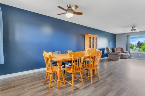 4917 Wocmacks Road, Blackfalds, AB 