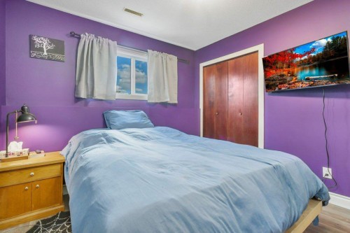 4917 Wocmacks Road, Blackfalds, AB 