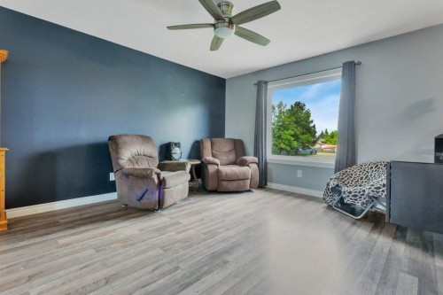 4917 Wocmacks Road, Blackfalds, AB 