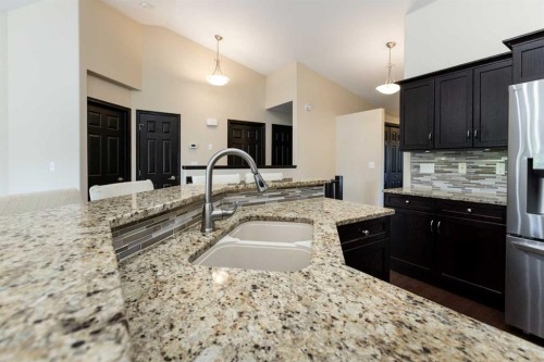 59 Burris Pointe, Lacombe, AB 