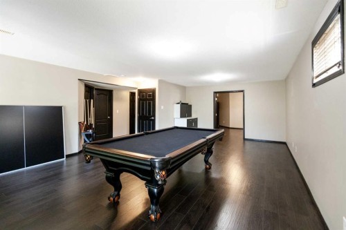 59 Burris Pointe, Lacombe, AB 
