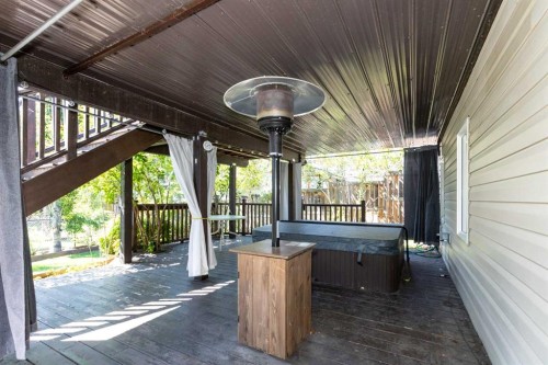 59 Burris Pointe, Lacombe, AB 