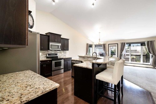 59 Burris Pointe, Lacombe, AB 