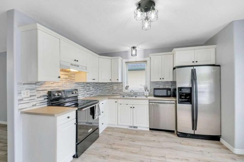67 Durand Crescent, Red Deer, AB 