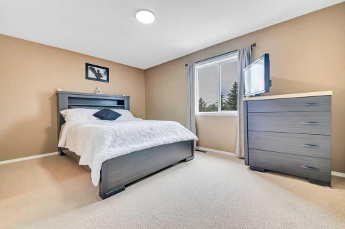 67 Durand Crescent, Red Deer, AB 